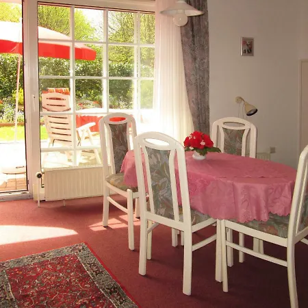 Apartman Ferienwohnung Zum Wohlfuhlen ***